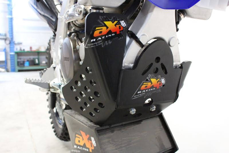 Piastra paramotore Xtrem AXP RACING 8mm con protezione leverismi YAMAHA YZ 450 F 2014-2017