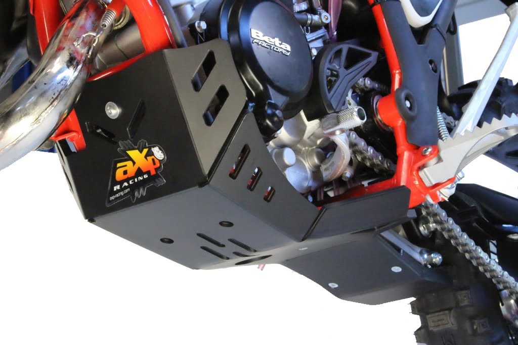 Piastra paramotore Xtrem AXP RACING 8mm con protezione leverismi BETA RR 125 2T 2018-2019